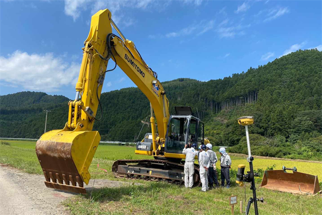 南沢川河道掘削工事